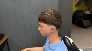 ラフクロップ　テーパーフェード　メンズ　クフィアメンズヘアカンポ　天王寺　阿倍野　阿倍野橋　松崎町　バーバー　理容室　メンズ美容室