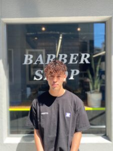 スペインカール　メンズパーマ　フェード　クフィアメンズヘアカンポ　天王寺　阿倍野　阿倍野橋　松崎町　バーバー　理容室