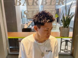 ツイストスパイキーショート　メンズ　クフィアメンズヘアカンポ　天王寺　阿倍野　阿倍野橋　松崎町　バーバー　理容室