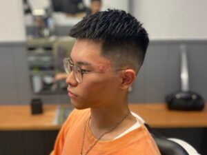 Crop style　クロップスタイル　フェード　クフィアメンズヘアカンポ　バーバー　理容室　天王寺　阿倍野　阿倍野橋　松崎町